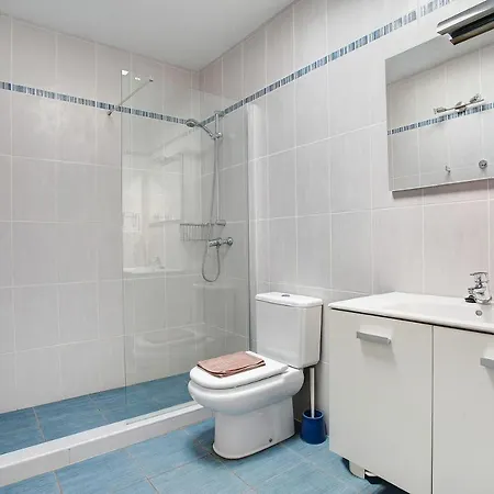 Puerto Chico R 아파트